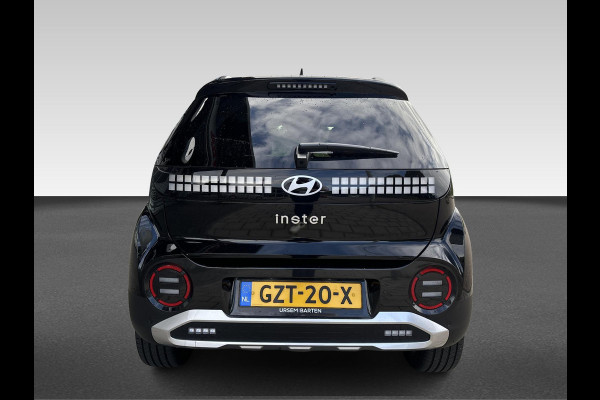 Hyundai Inster Evolve 49 kWh Winterpack + Techpack!