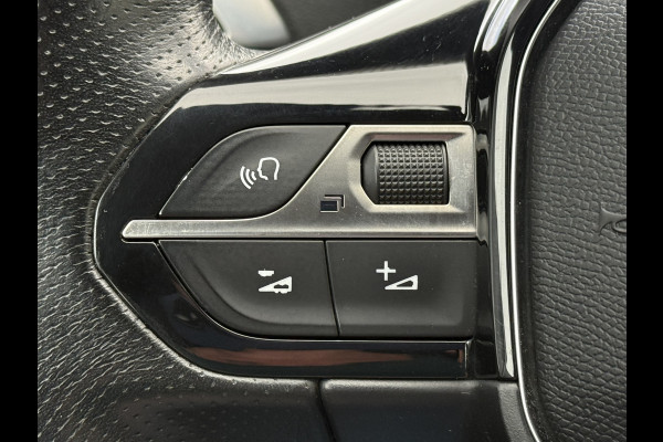 Peugeot 5008 BWJ 2017 | 1.2PT 131PK GT-Line | NWE APK | PANO DAK | CLIMA | CARPLAY | NAVI | CRUISE | CAMERA | LEDER |