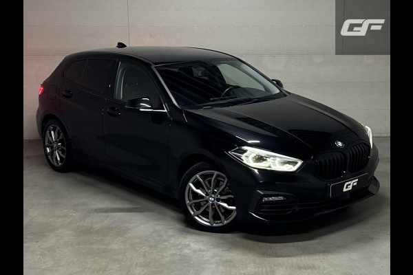 BMW 1-serie 118i Sport Black Edition Navi Cruise CarPlay NAP