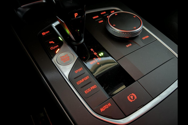 BMW 1-serie 118i Sport Black Edition Navi Cruise CarPlay NAP