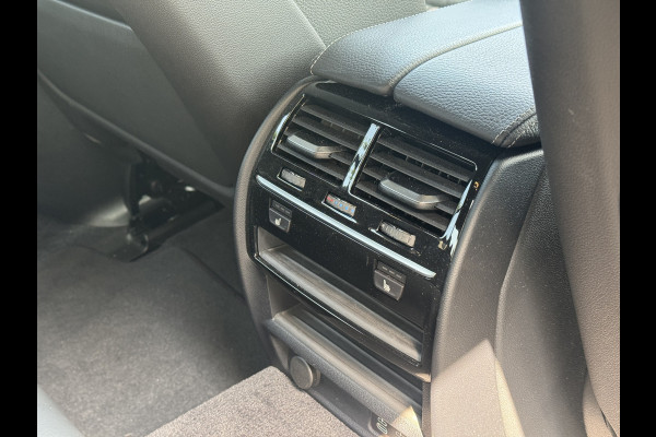 BMW 5 Serie 530e xDrive iPerformance High Executive M Pakket, 360 Camera, Harman Kardon, Navigatie . Een proefrit levert het bewijs. Neem contact op en we maken een afspraak!
