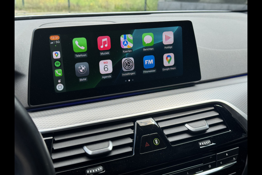 BMW 5 Serie 530e xDrive iPerformance High Executive M Pakket, 360 Camera, Harman Kardon, Navigatie . Een proefrit levert het bewijs. Neem contact op en we maken een afspraak!