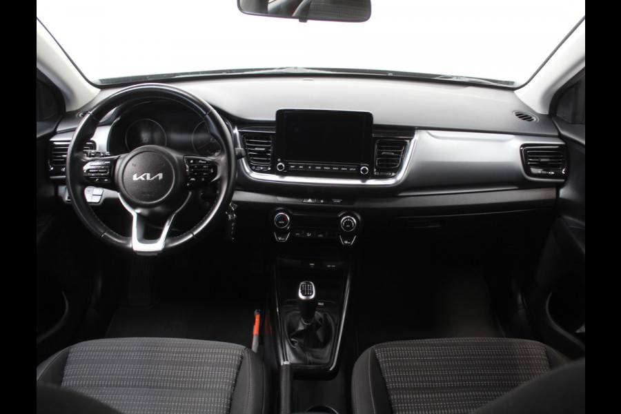 Kia Stonic 1.0 T-GDi MHEV DynamicLine CARPLAY | CAMERA | CLIMATE | DAB | LED | NAVI | PDC | CRUISE | LMV