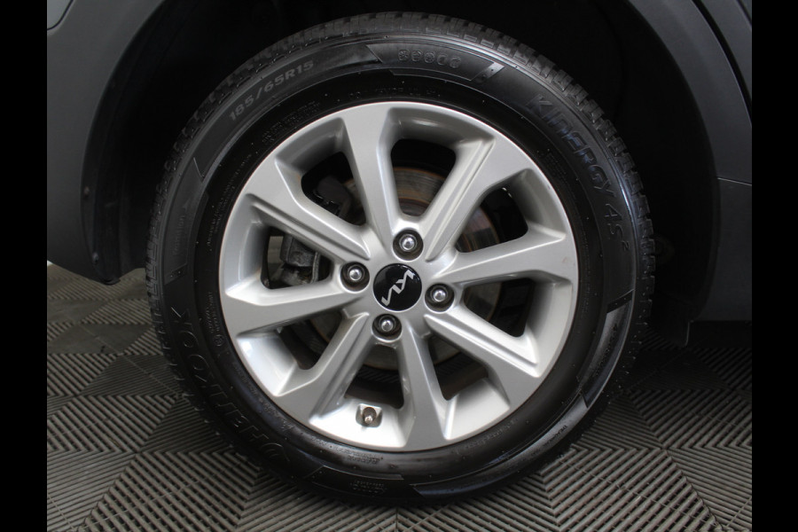 Kia Stonic 1.0 T-GDi MHEV DynamicLine CARPLAY | CAMERA | CLIMATE | DAB | LED | NAVI | PDC | CRUISE | LMV