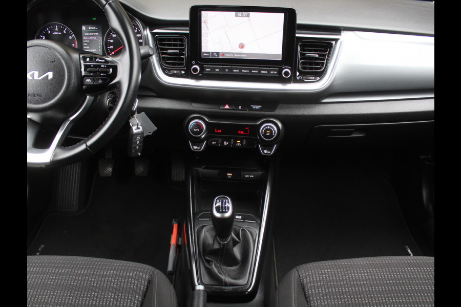 Kia Stonic 1.0 T-GDi MHEV DynamicLine CARPLAY | CAMERA | CLIMATE | DAB | LED | NAVI | PDC | CRUISE | LMV