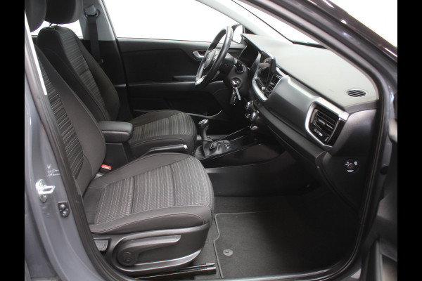 Kia Stonic 1.0 T-GDi MHEV DynamicLine CARPLAY | CAMERA | CLIMATE | DAB | LED | NAVI | PDC | CRUISE | LMV