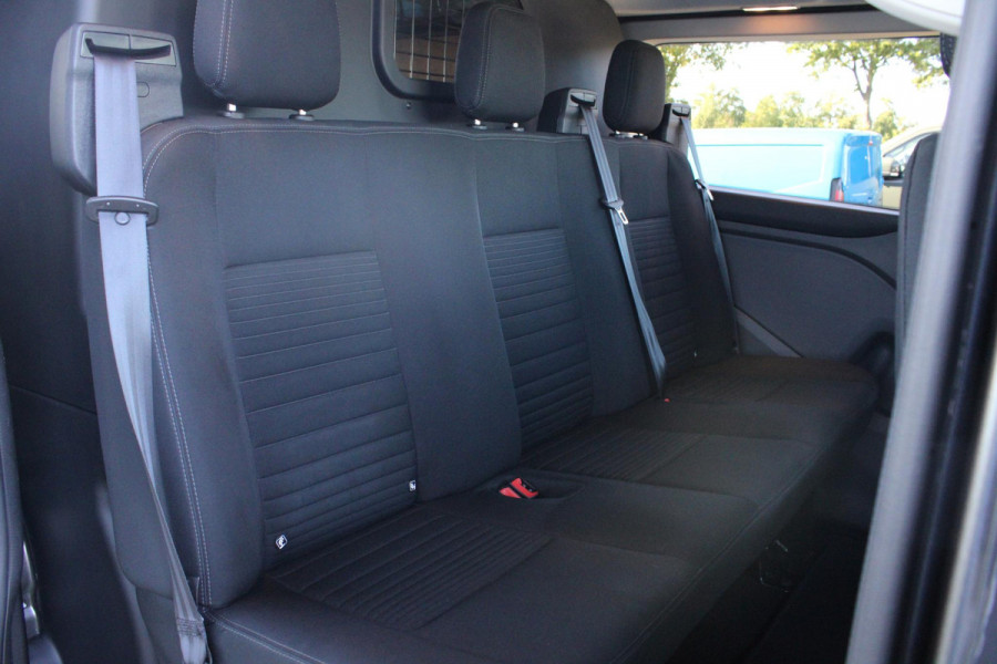 Ford Transit Custom 300 2.0 TDCI L2H1 Limited DC | Zeer Netjes! | Nieuw geleverde Ned.auto | Trekhaak | Sidesteps + roofrails| Dubbele Cabine | Cruise Control | Navigatie |