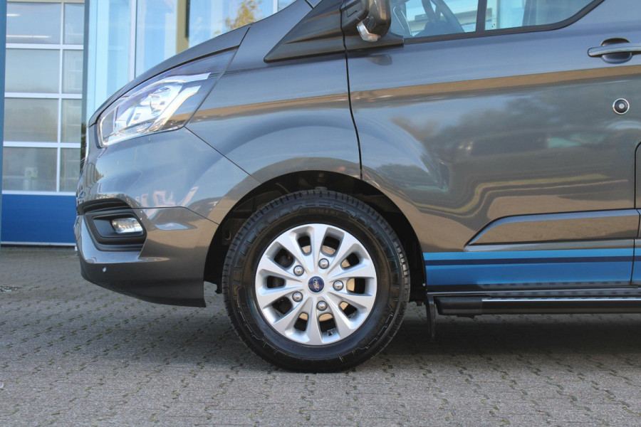 Ford Transit Custom 300 2.0 TDCI L2H1 Limited DC | Zeer Netjes! | Nieuw geleverde Ned.auto | Trekhaak | Sidesteps + roofrails| Dubbele Cabine | Cruise Control | Navigatie |