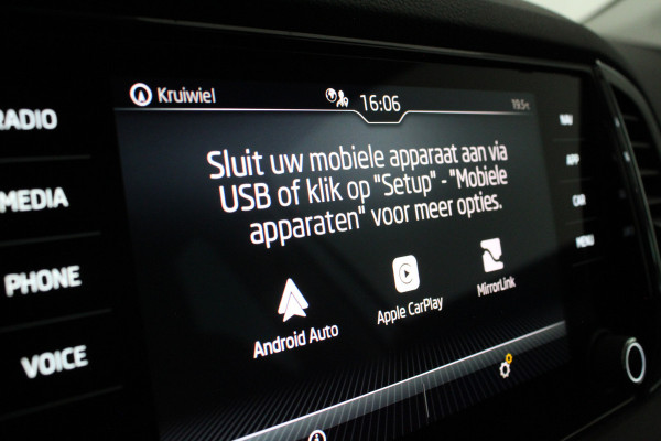 Škoda Karoq 1.0 TSI Business Edition > Camera/Navi/Comfort-pakket/keyless...
