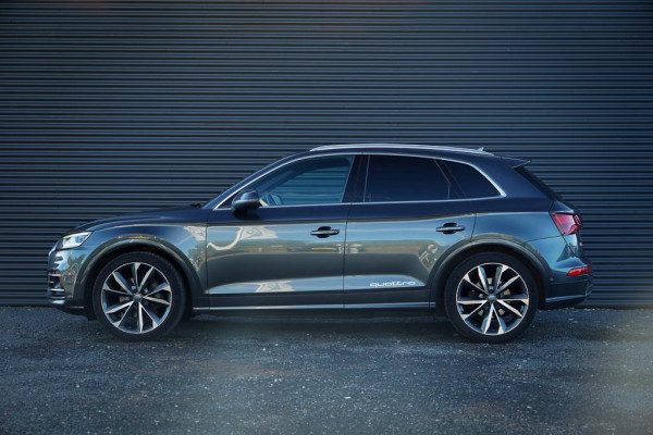 Audi Q5 2.0 TDI quattro Sport S Line / Pano / Virtual / Luchtvering
