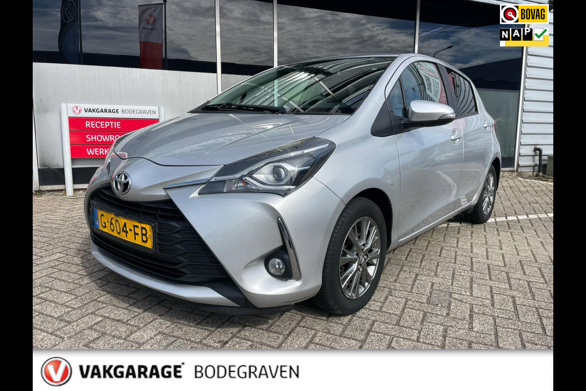 Toyota Yaris 1.5 VVT-i Dynamic / camera / navigatie Toyota Yaris 1.5 VVT-i Dynamic / camera / navigatie