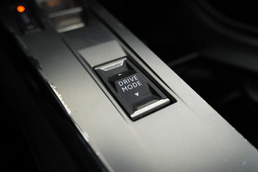 Peugeot 308 SW 1.5 BlueHDi Allure Pack Business Automaat, Leer, Trekhaak, Climate,
