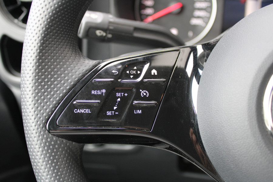 Mercedes-Benz Vito 114 CDI / BPM VRIJ / Edition / Automaat / Lang / Led / Camera / Navi / NIEUWSTAAT