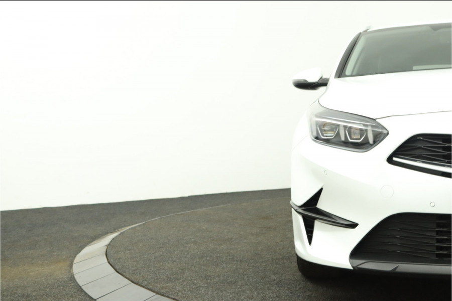 Kia Ceed Sportswagon 1.5 T-GDi DynamicPlusLine - Led Koplampen - Stoel/Stuurverwarming - Navigatie - Cruise Control - Climate Control - Fabrieksgarantie Tot 2031