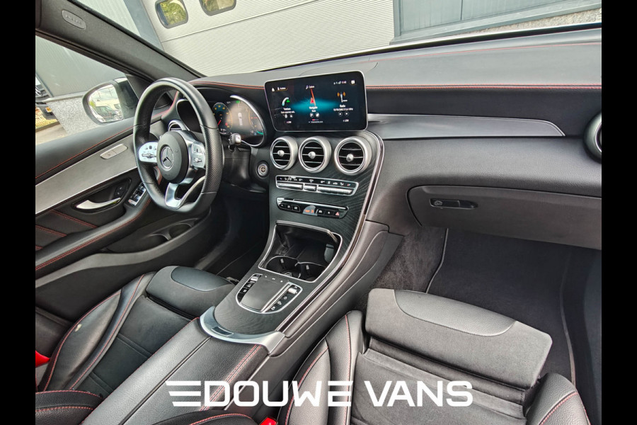 Mercedes-Benz GLC 300e 4MAtic Panorama Sportpakket AMG LinePlus DAB Head-up