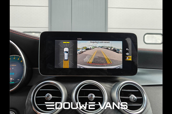 Mercedes-Benz GLC 300e 4MAtic Panorama Sportpakket AMG LinePlus DAB Head-up