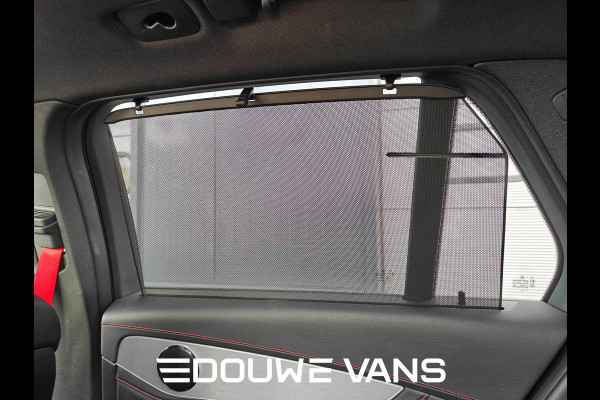 Mercedes-Benz GLC 300e 4MAtic Panorama Sportpakket AMG LinePlus DAB Head-up