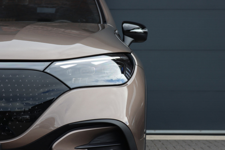 Mercedes-Benz EQE SUV 300 AMG Line 91 kWh | ex Btw. € 59.500,- | Distronic+ | Memory | Panoramadak | Digital Light | Verwarmd Stuurwiel | Burmester | Warmtepomp | Keyless Go | Augmented Reality |