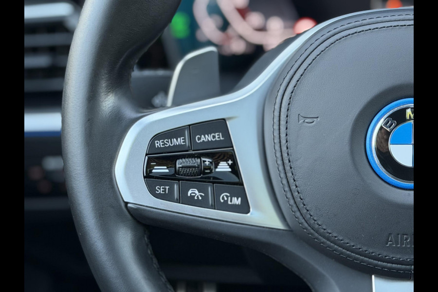 BMW 3 Serie Touring 330e xDrive High Ex. M-Sport|SOH90%|Pano|Laser|Driving Ass Prof|HUD|HiFi||Trekhaak