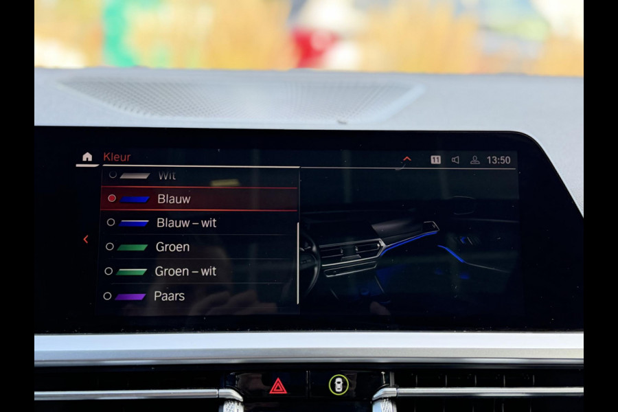 BMW 3 Serie Touring 330e xDrive High Ex. M-Sport|SOH90%|Pano|Laser|Driving Ass Prof|HUD|HiFi||Trekhaak