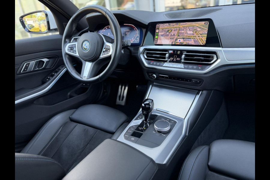 BMW 3 Serie Touring 330e xDrive High Ex. M-Sport|SOH90%|Pano|Laser|Driving Ass Prof|HUD|HiFi||Trekhaak