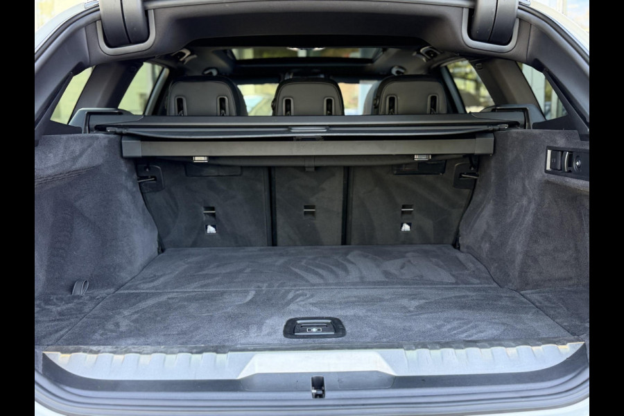 BMW 3 Serie Touring 330e xDrive High Ex. M-Sport|SOH90%|Pano|Laser|Driving Ass Prof|HUD|HiFi||Trekhaak