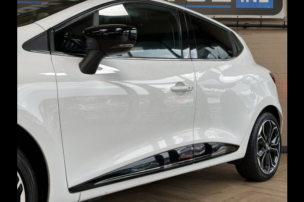 Renault Clio 0.9 TCe 90pk Intens | Navi | Camera | 17" | PDC | Led | Stoelverwarming | Keurig netjes onderhouden!