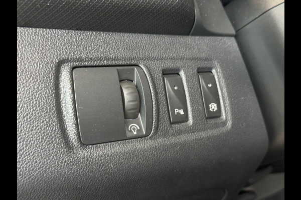 Renault Clio 0.9 TCe 90pk Intens | Navi | Camera | 17" | PDC | Led | Stoelverwarming | Keurig netjes onderhouden!