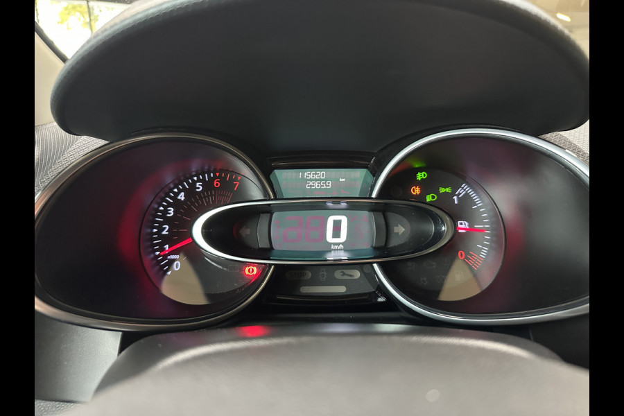 Renault Clio 0.9 TCe 90pk Intens | Navi | Camera | 17" | PDC | Led | Stoelverwarming | Keurig netjes onderhouden!