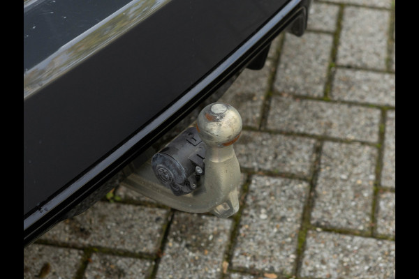 BMW 3 Serie Touring M340i xDrive - Pano - Trekhaak - Individual Leder - Harman Kardon - Laserlight