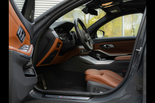 BMW 3 Serie Touring M340i xDrive - Pano - Trekhaak - Individual Leder - Harman Kardon - Laserlight