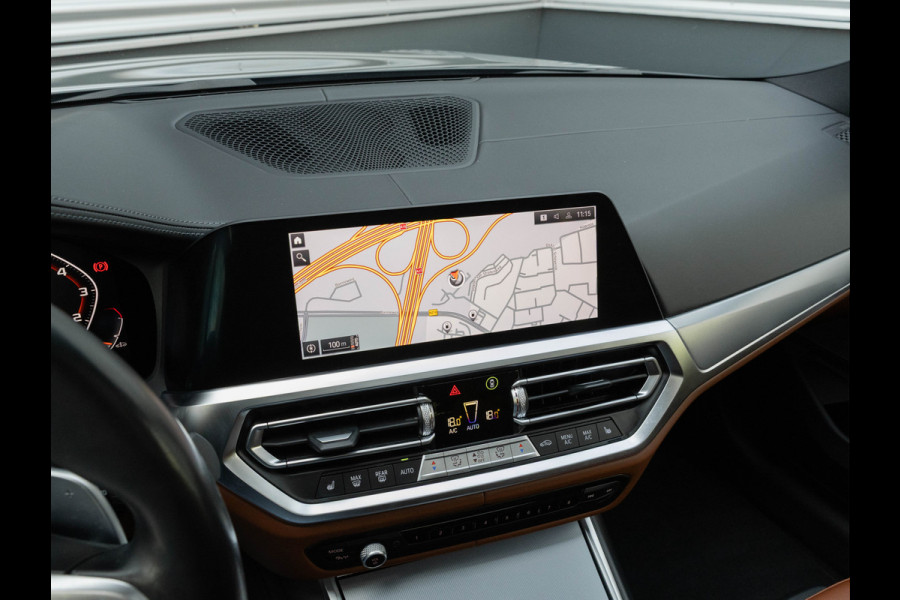 BMW 3 Serie Touring M340i xDrive - Pano - Trekhaak - Individual Leder - Harman Kardon - Laserlight