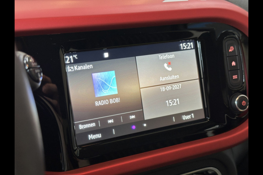 Renault Twingo 0.9 TCe 92pk | Le coq Sportif | Navi R-Link | Clima | 16" | Camera | Led | Carplay | 100 % Dealer onderhouden!