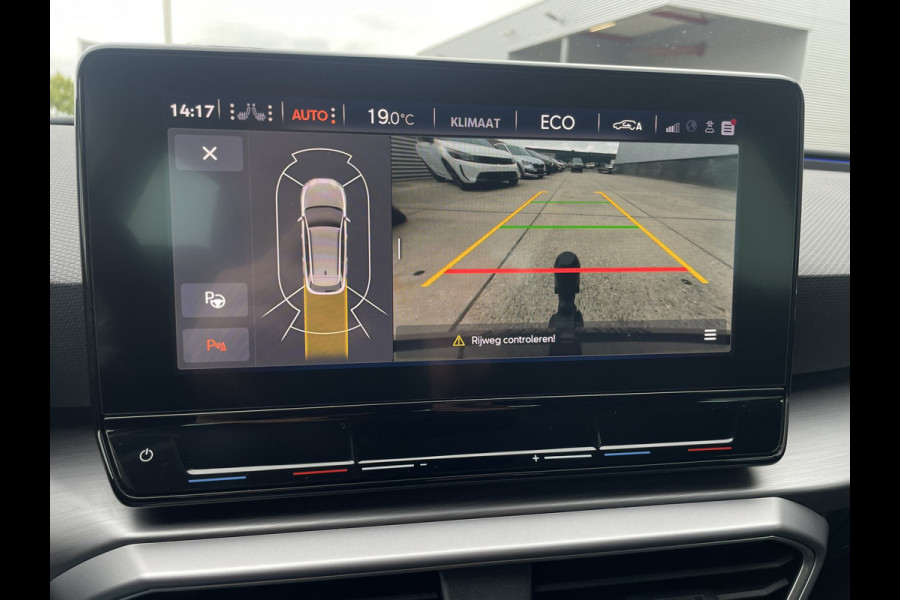 Seat Leon Sportstourer 1.4 TSI eHybrid PHEV FR Business Intense | Elek. Trekhaak | LED | Carplay | Camera | Sfeerverlichting | Virtual Cockpit