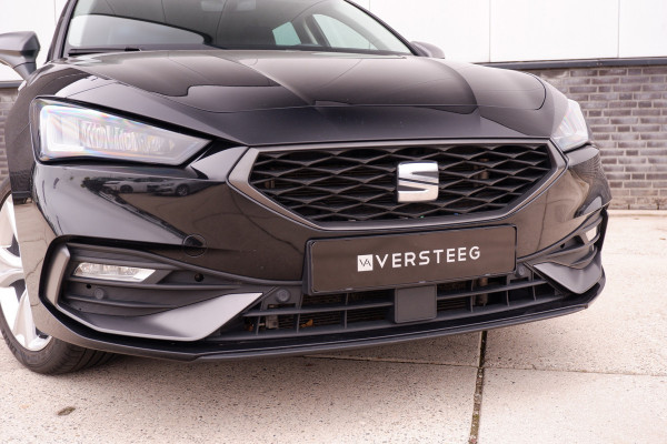 Seat Leon Sportstourer 1.4 TSI eHybrid PHEV FR Business Intense | Elek. Trekhaak | LED | Carplay | Camera | Sfeerverlichting | Virtual Cockpit