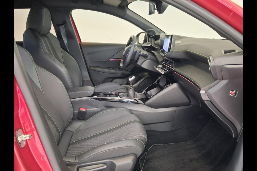 Peugeot 208 1.2 PureTech 100 GT | Navigatie | 360° Camera | Keyless Entry | Apple Carplay/Android Auto |