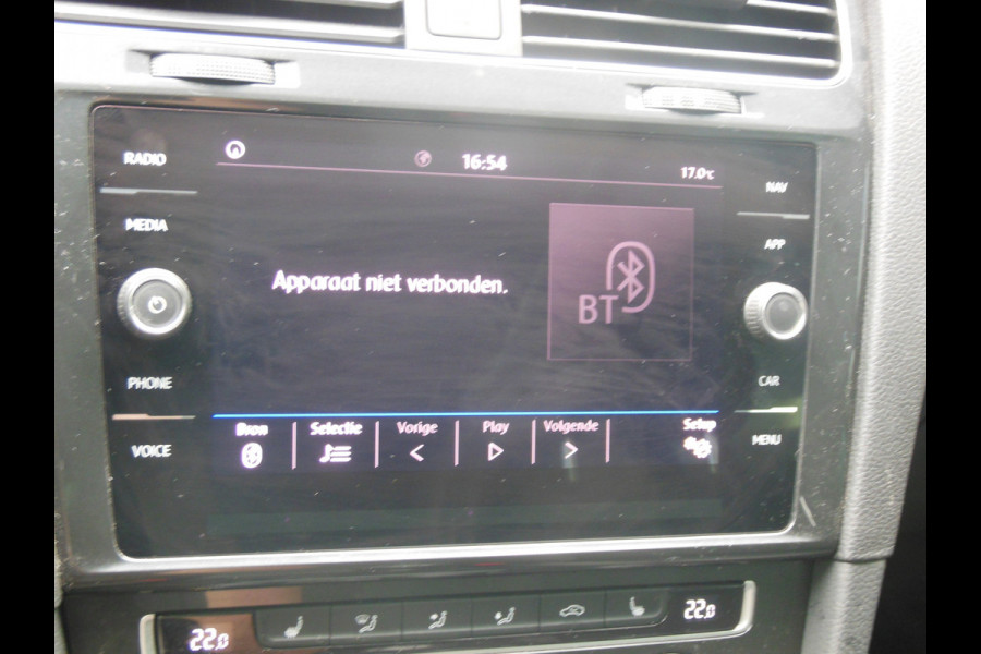 Volkswagen GOLF Variant 1.5 TSI Comfortline Business Staat in De Krim
