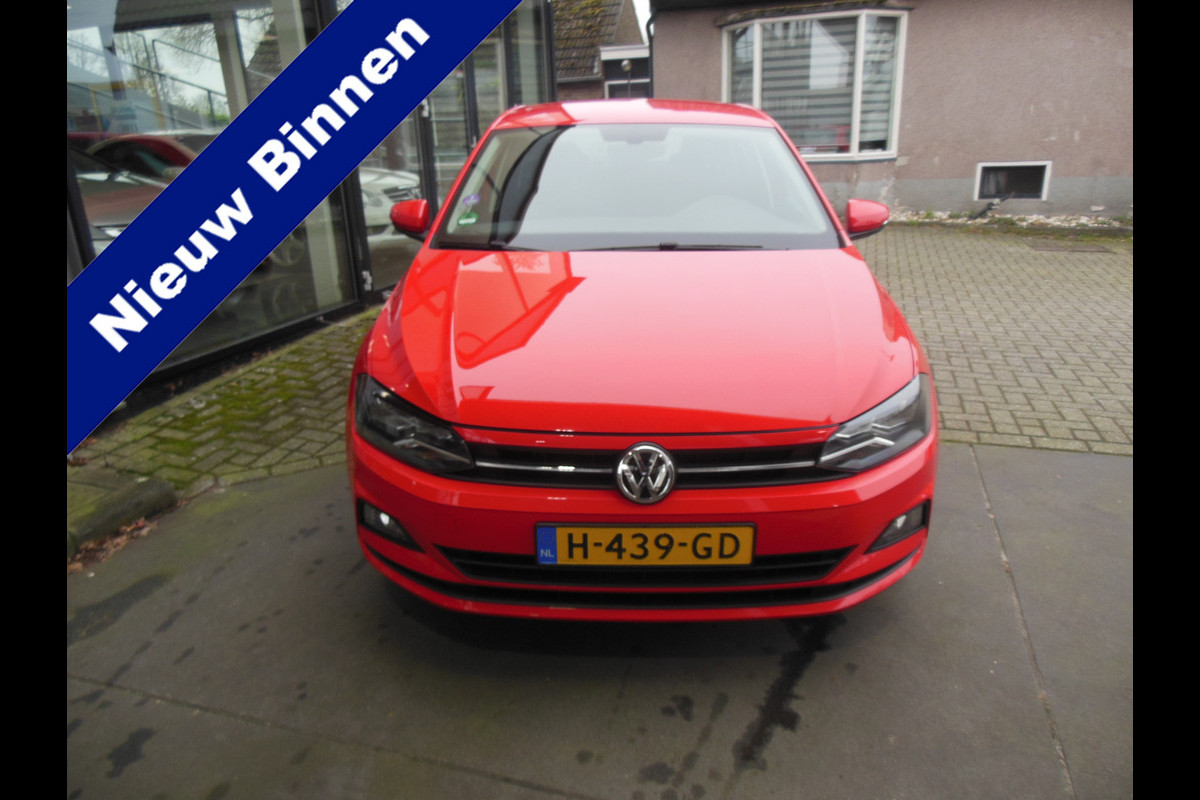 Volkswagen Polo 1.0 TSI Comfortline Staat in De Krim Volkswagen Polo 1.0 TSI Comfortline Staat in De Krim