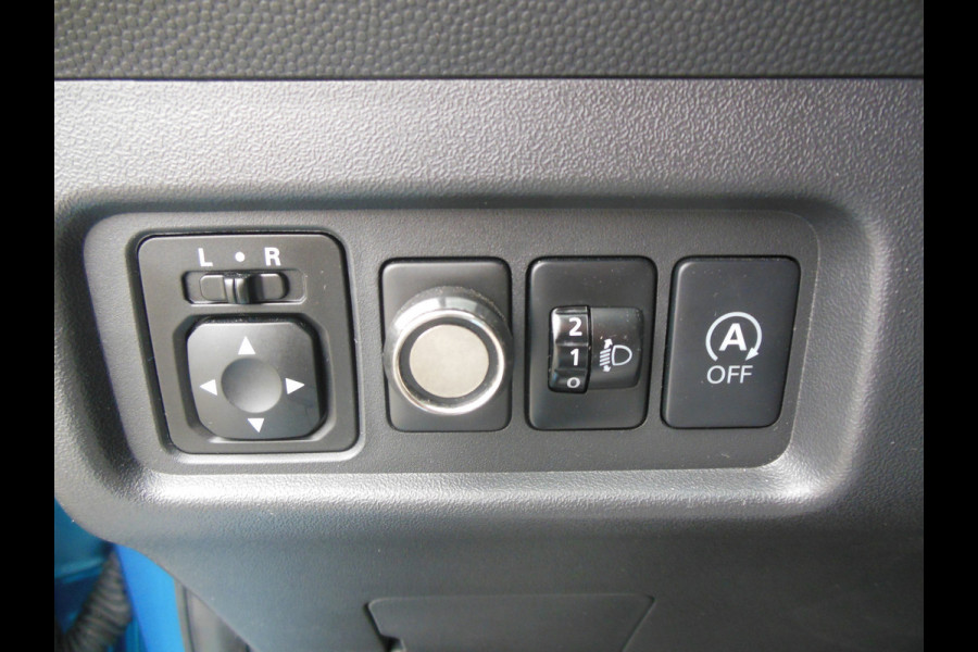 Mitsubishi Space Star 1.0 Cool+ Staat in De Krim