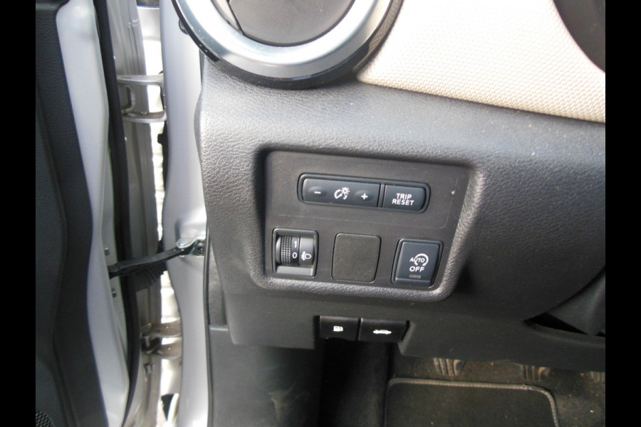 Nissan Micra 1.0 IG-T N-Connecta Staat in Hardenberg