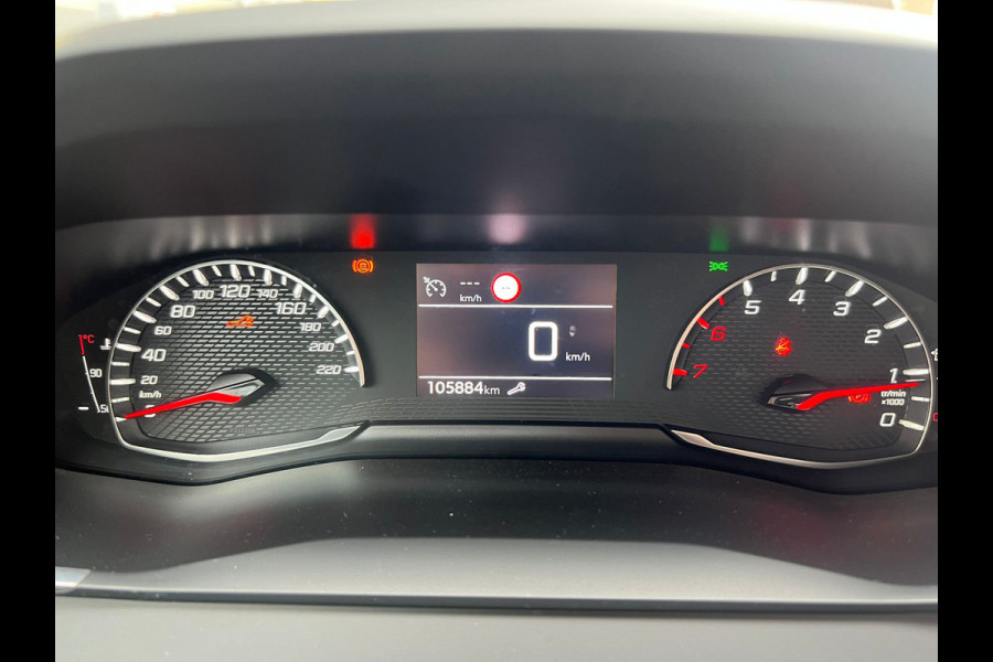 Peugeot 208 1.2 PureTech Active Pack Afneembare Trekhaak Staat in Hardenberg