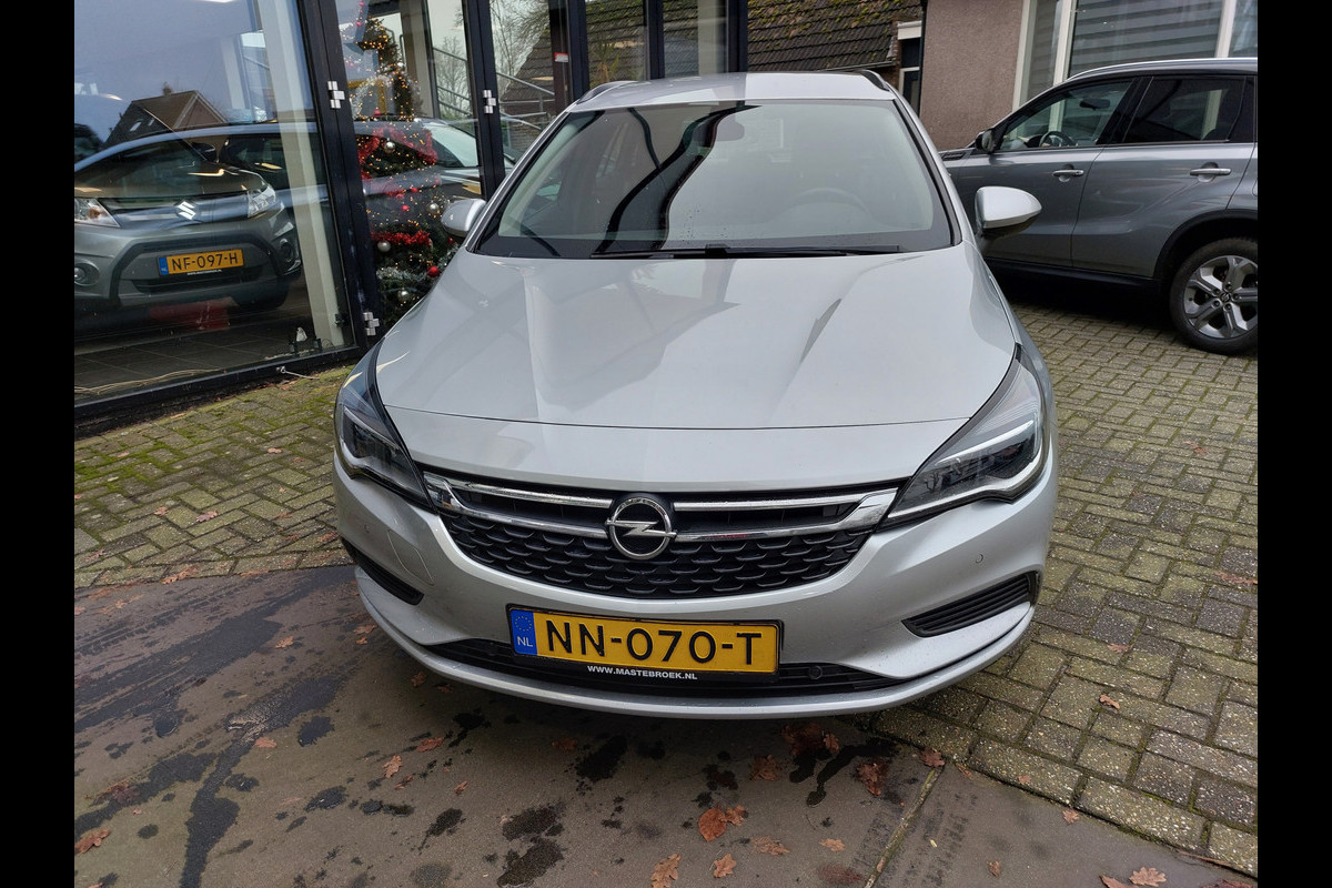 Opel Astra Sports Tourer 1.0 Online Edition Staat in De Krim Staat in de Krim Opel Astra Sports Tourer 1.0 Online Edition Staat in De Krim Staat in de Krim