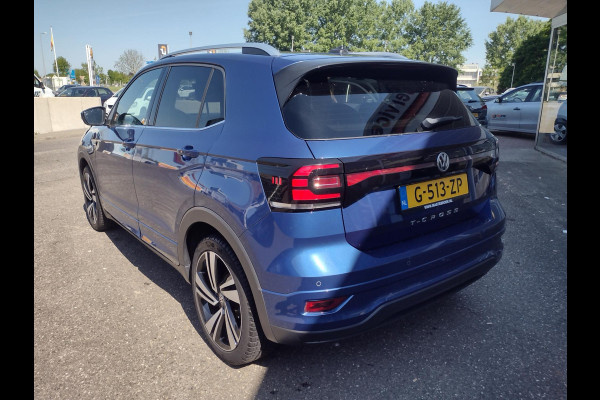 Volkswagen T-Cross 1.0 TSI Style Furtial Cockpit Staat in Hardenberg Volkswagen T-Cross 1.0 TSI Style Furtial Cockpit Staat in Hardenberg