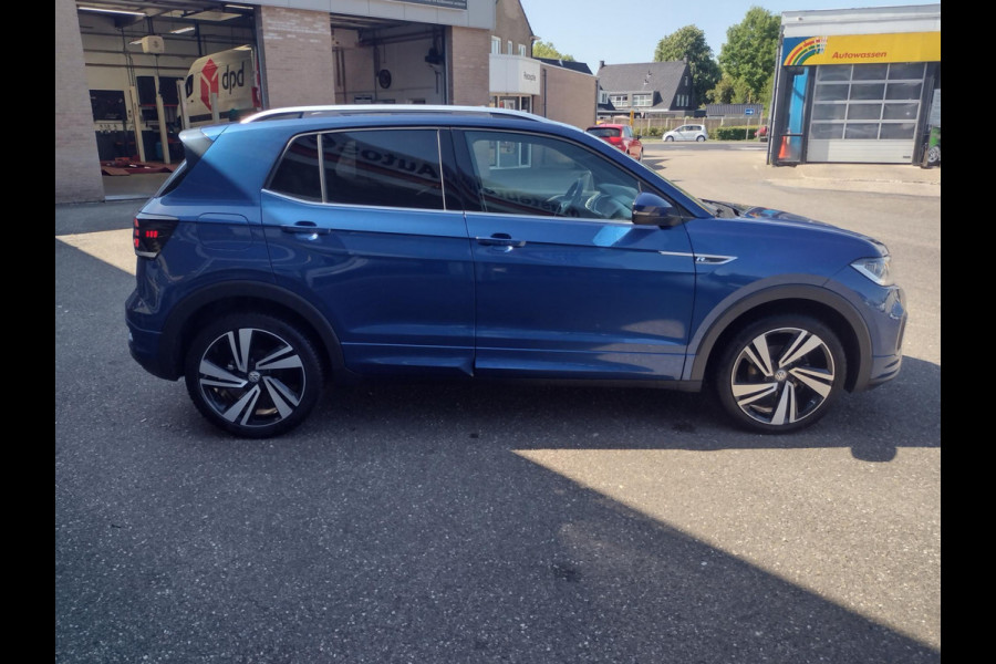 Volkswagen T-Cross 1.0 TSI Style Furtial Cockpit Staat in Hardenberg Volkswagen T-Cross 1.0 TSI Style Furtial Cockpit Staat in Hardenberg