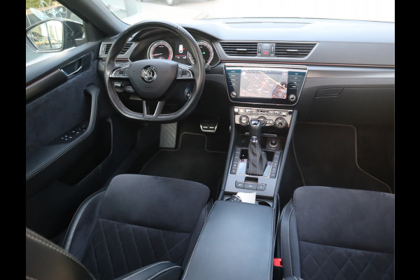 Škoda Superb Combi 1.5 TSI ACT Sportline / Panoramadak