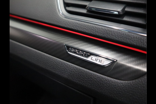 Škoda Superb Combi 1.5 TSI ACT Sportline / Panoramadak