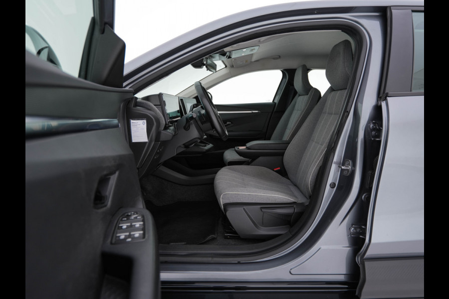 Renault Mégane E-Tech EV60 Optimum Charge Evolution [ 3-Fase ] {SOH-92%} (INCL-BTW) Aut *FULL-LED | DIGI-COCKPIT | NAVI-FULLMAP | CAMERA | COMFORT-SEATS | KEYLESS | ECC | PDC | CRUISE | DAB | CARPLAY | SHIFT-PADDLES | LANE-ASSIST | 18''ALU*