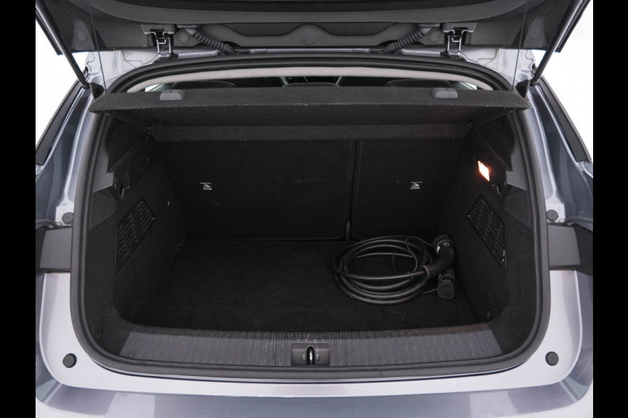 Renault Mégane E-Tech EV60 Optimum Charge Evolution [ 3-Fase ] {SOH-92%} (INCL-BTW) Aut *FULL-LED | DIGI-COCKPIT | NAVI-FULLMAP | CAMERA | COMFORT-SEATS | KEYLESS | ECC | PDC | CRUISE | DAB | CARPLAY | SHIFT-PADDLES | LANE-ASSIST | 18''ALU*