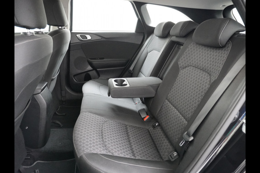 Kia Ceed Sportswagon 1.0T-GDi 120PK DynamicLine Apple Carplay Android Auto Navi Ecc Camera Led Lane Assist DAB Pdc Bluetooth 100% Dealeronderhouden Origineel Nederlandse Auto