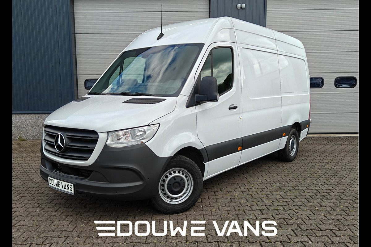 Mercedes-Benz Sprinter 317 L2H2 Automaat 170PK MBUX Airco Mercedes-Benz Sprinter 317 L2H2 Automaat 170PK MBUX Airco